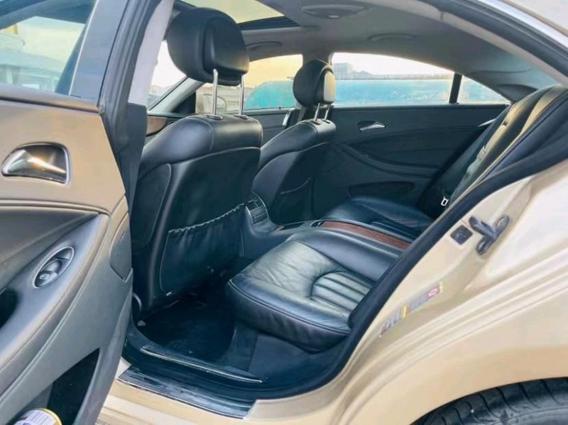 东莞11年奔驰CLS8