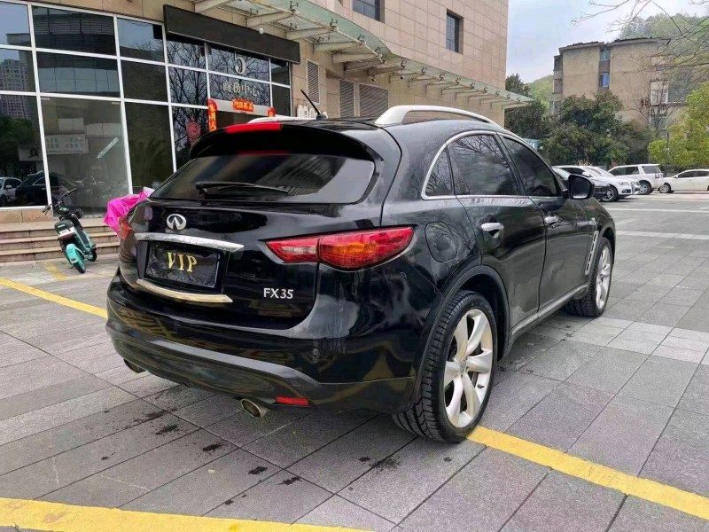 嘉興13年英菲尼迪FX356