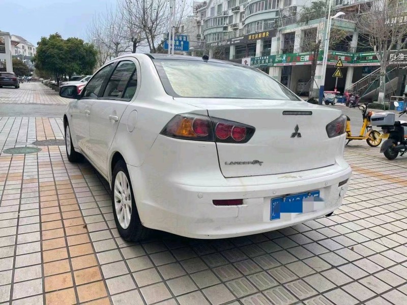 嘉兴13年三菱翼神6