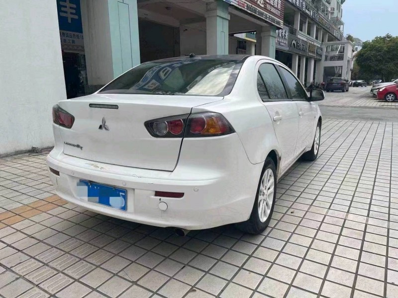 嘉兴13年三菱翼神9