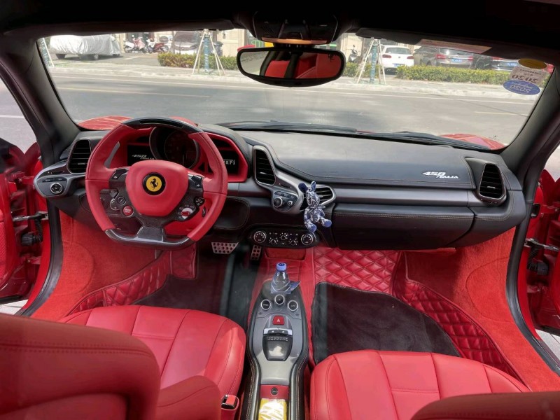 徐州13年法拉利458Italia5