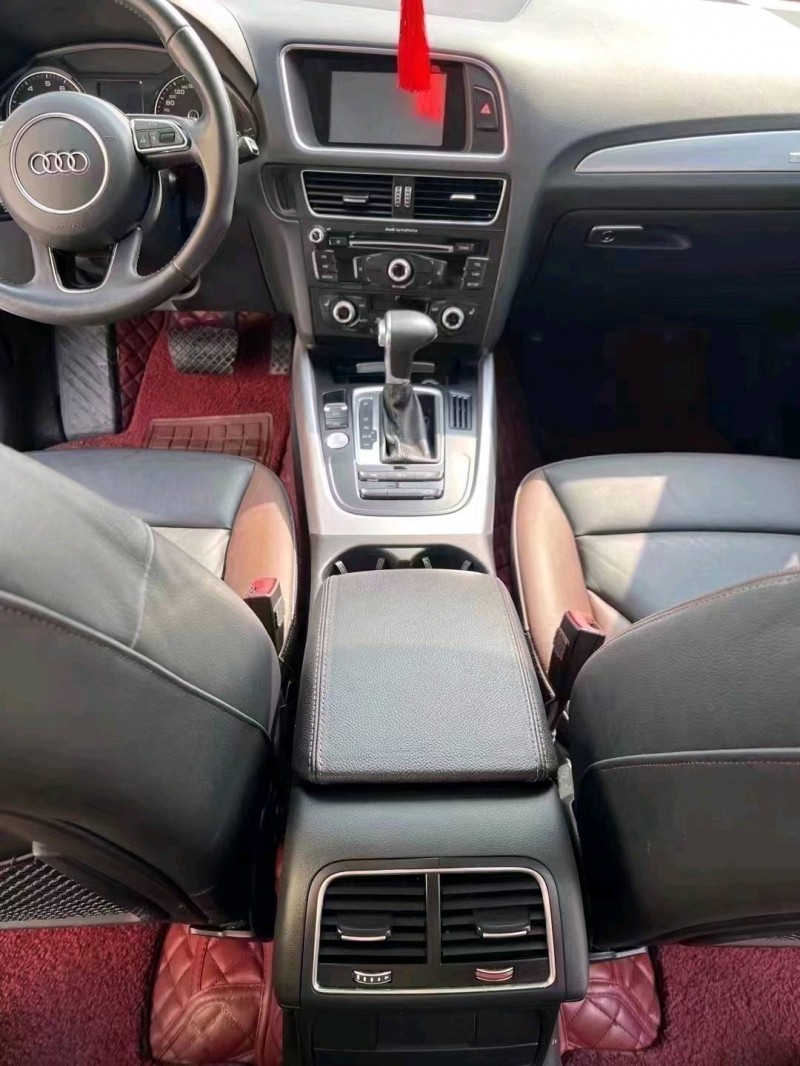 宜昌17年奥迪Q56