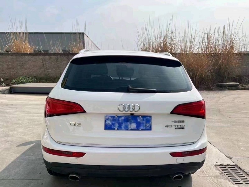 宜昌17年奥迪Q59