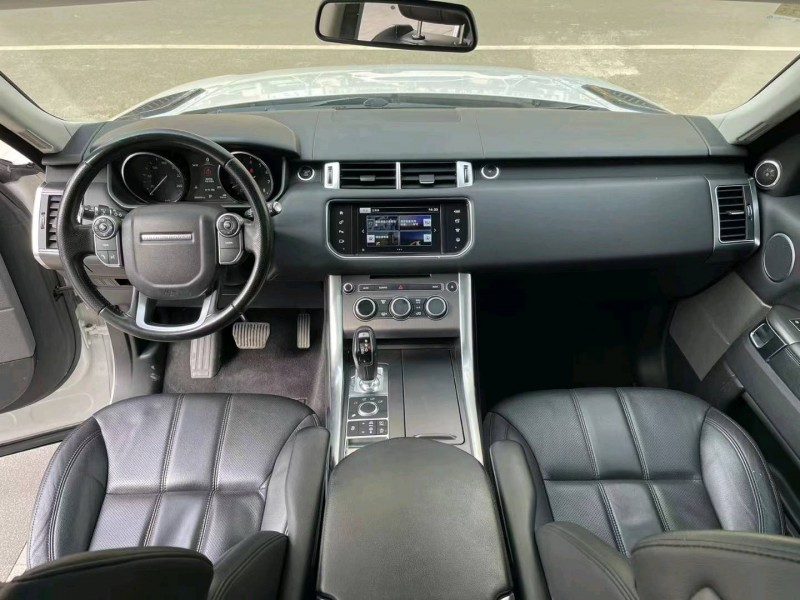 徐州17年路虎揽胜运动5