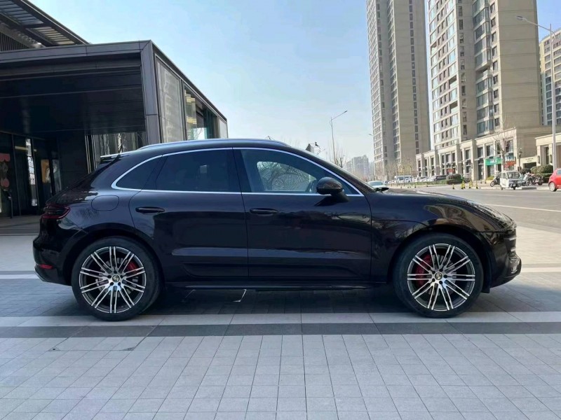 徐州17年保时捷Macan7