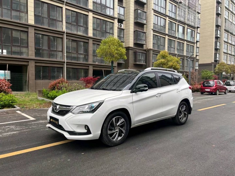 徐州16年比亚迪宋2