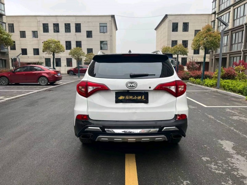 徐州16年比亚迪宋9