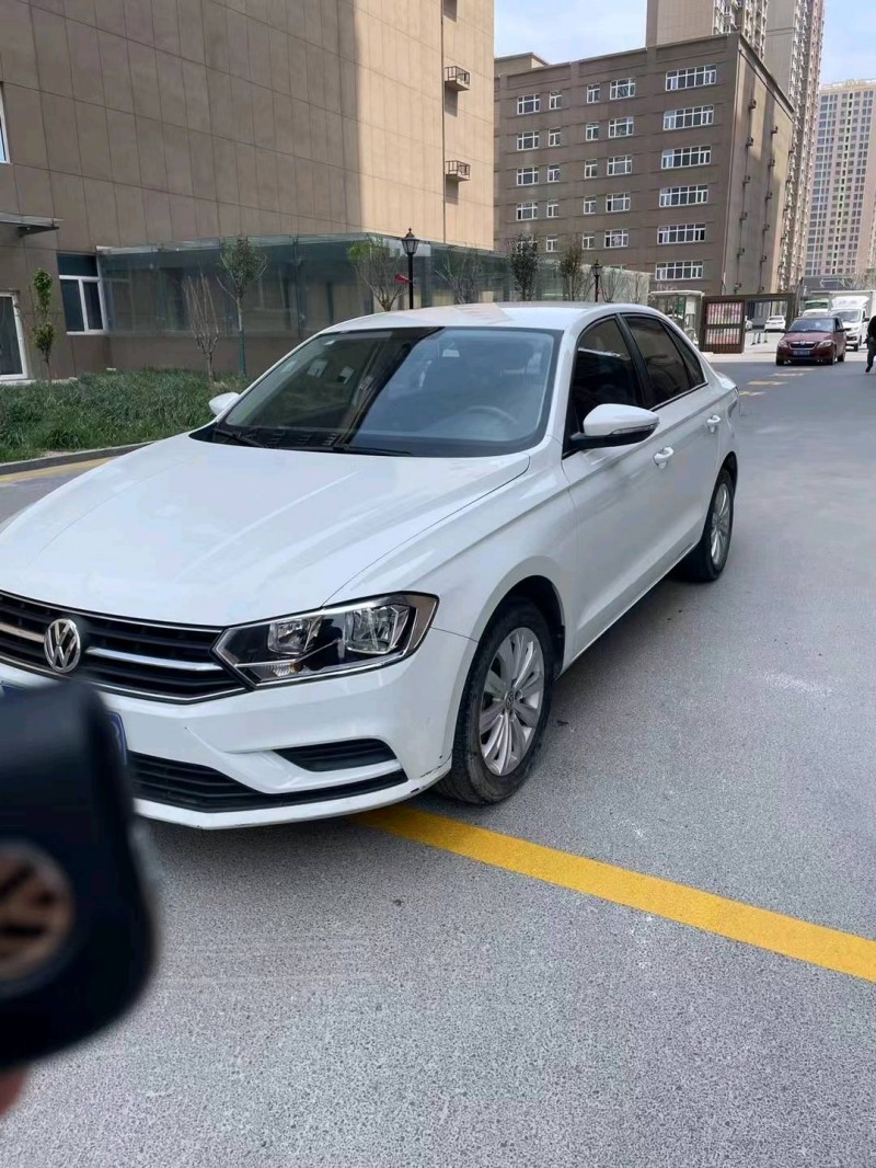 济宁19年大众宝来2