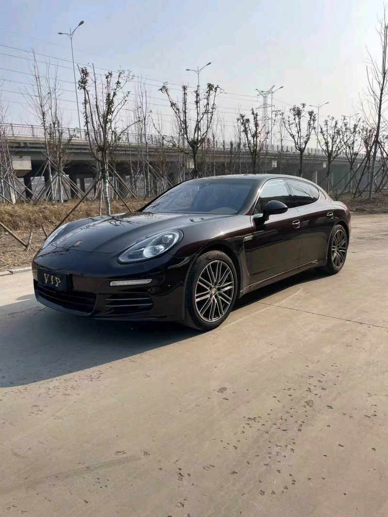 淄博15年保時捷帕拉梅拉2