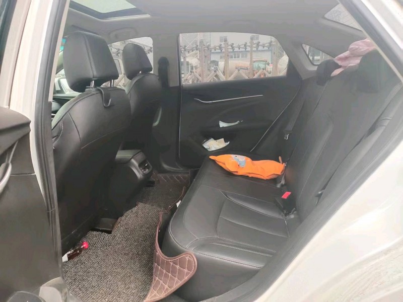 青岛20年别克英朗5