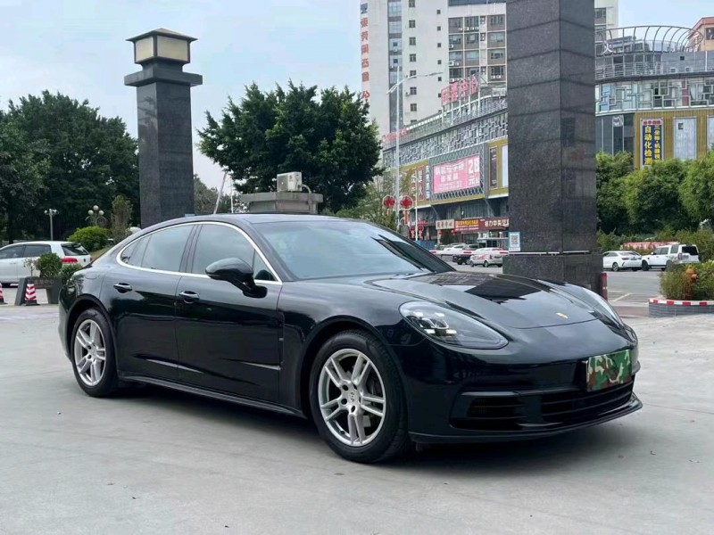 东莞19年保时捷帕拉梅拉2