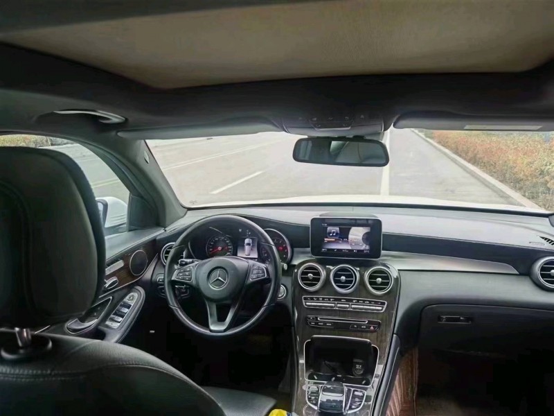 济南18年奔驰GLC4