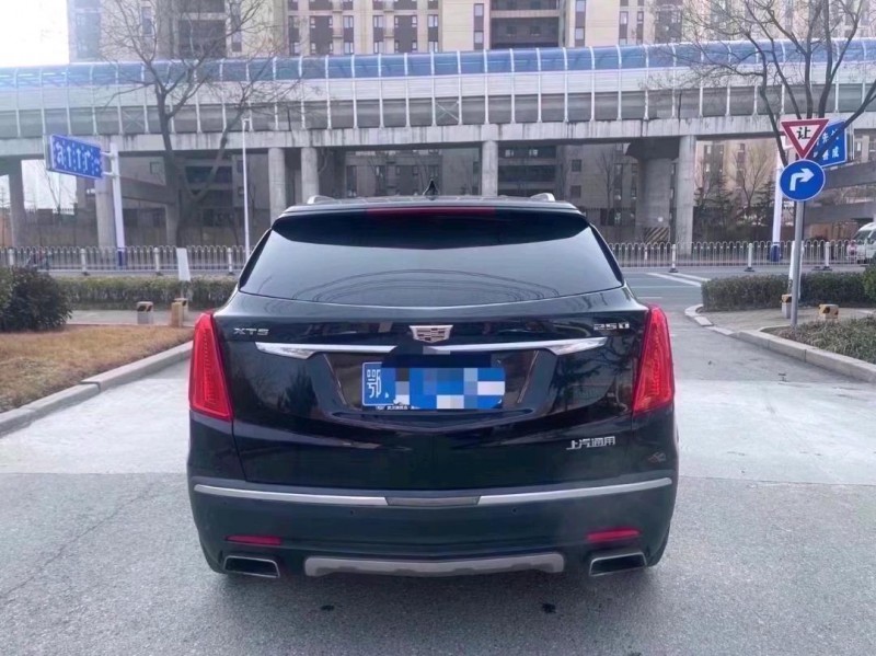 淄博18年凱迪拉克XT52