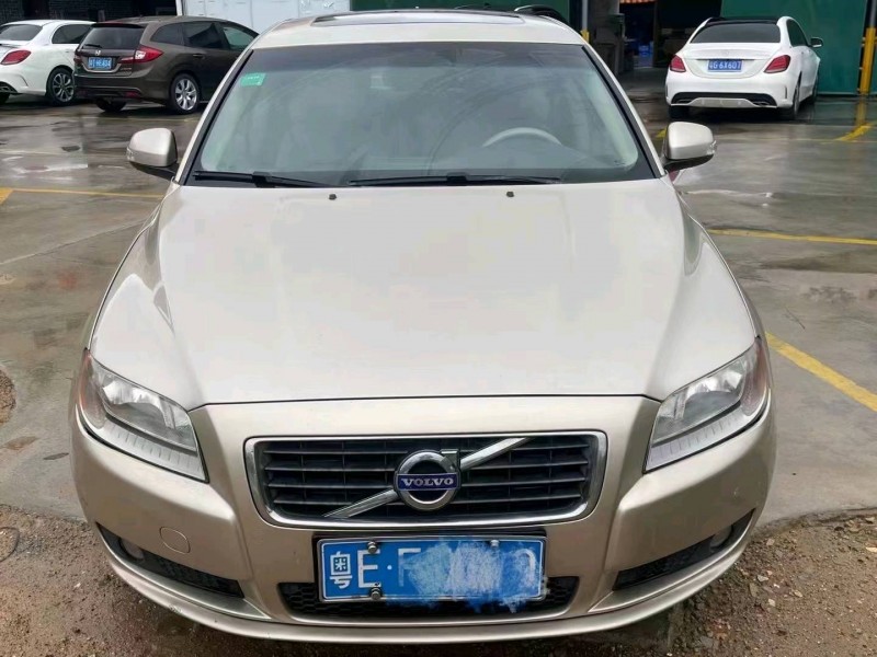 珠海10年沃尔沃S80L1