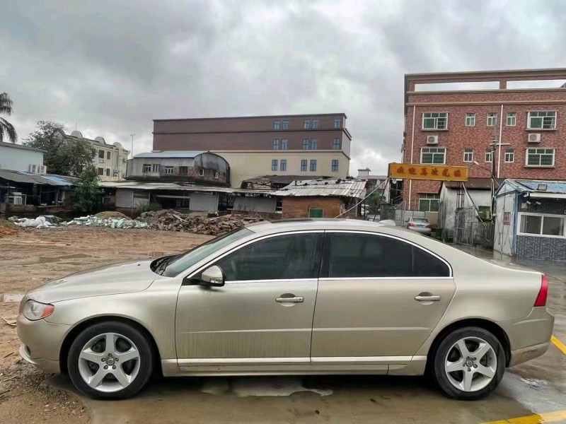 珠海10年沃尔沃S80L6