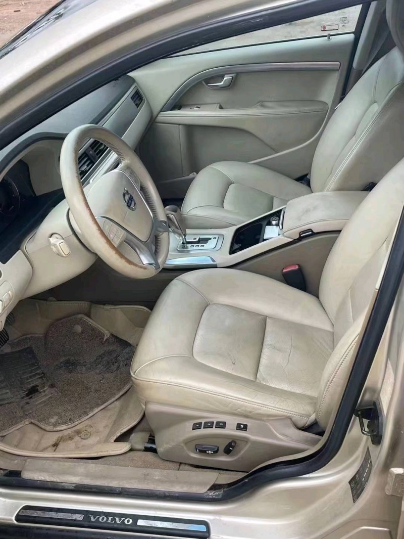 珠海10年沃尔沃S80L7
