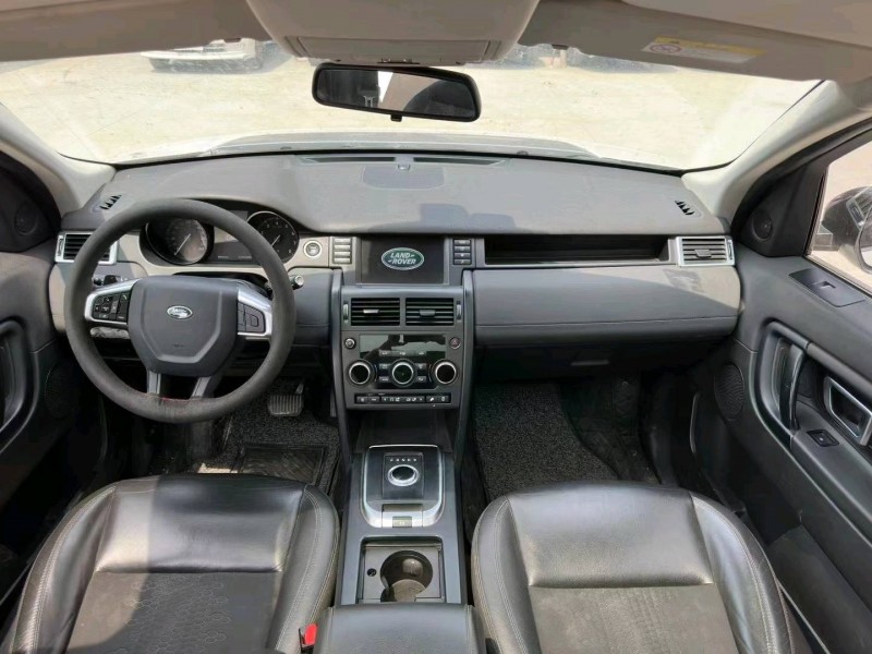 珠海17年路虎发现神行9