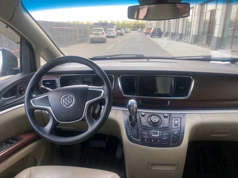 淄博15年别克GL87