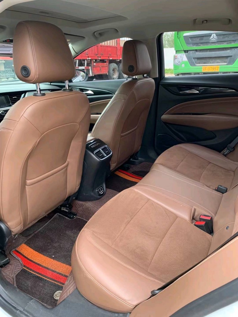 石家庄18年别克君威6