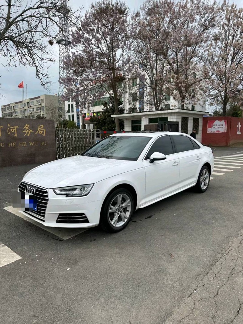 济宁18年奥迪A4L3