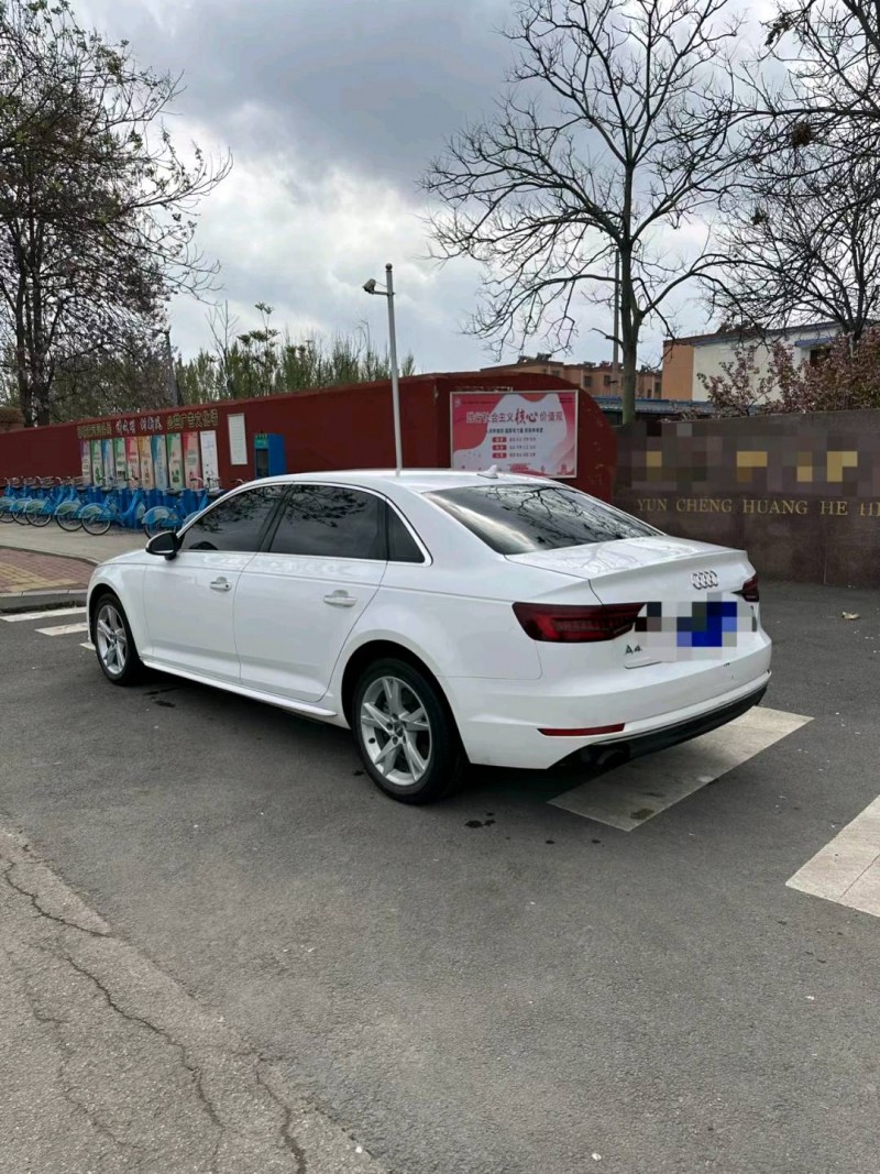 济宁18年奥迪A4L7