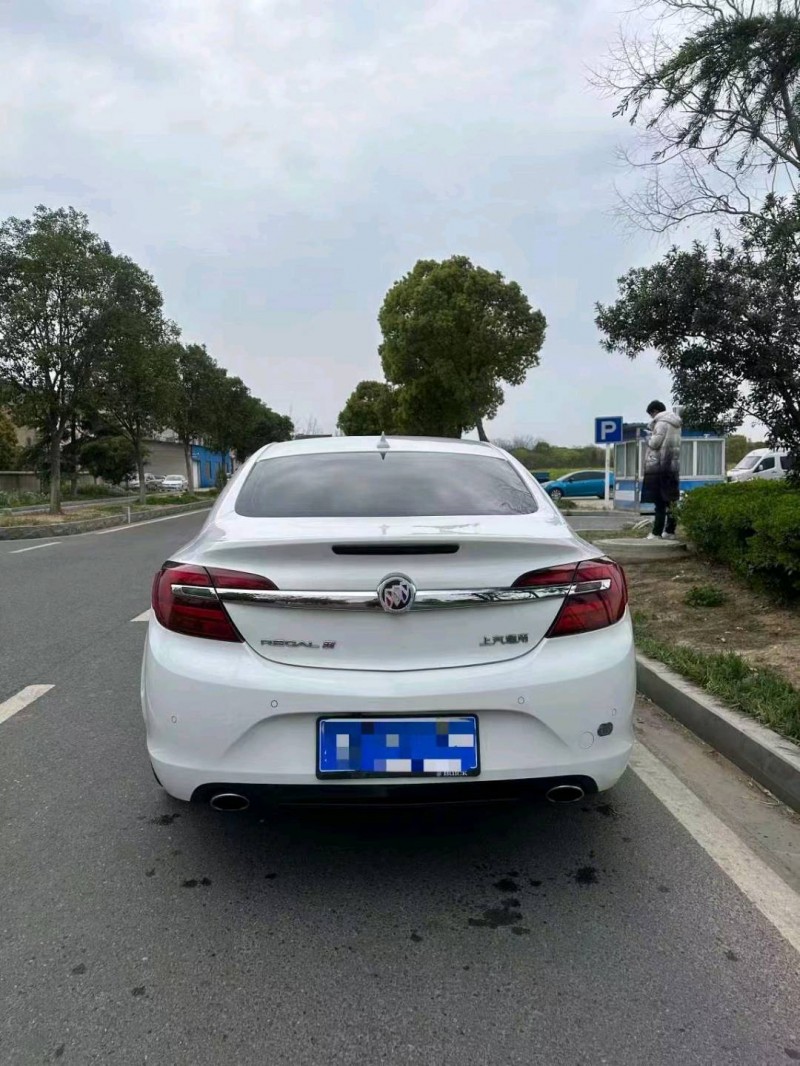 常州16年别克君威6