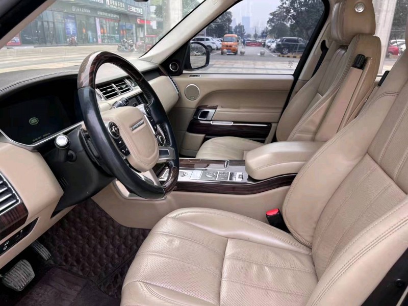 淄博15年路虎揽胜行政4