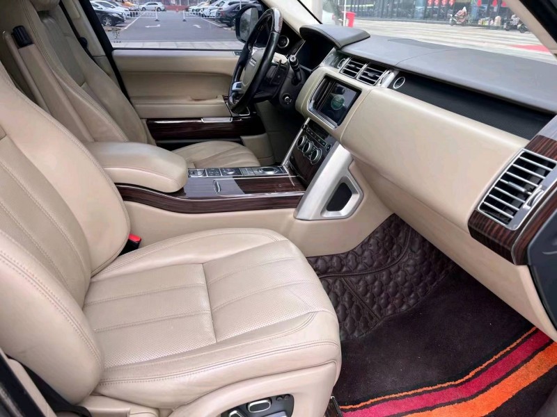 淄博15年路虎揽胜行政8