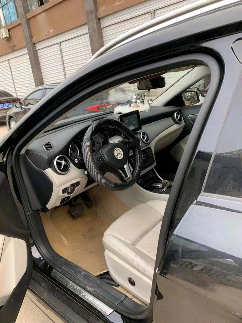 邯郸16年奔驰GLA2