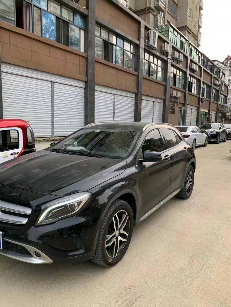 邯郸16年奔驰GLA4