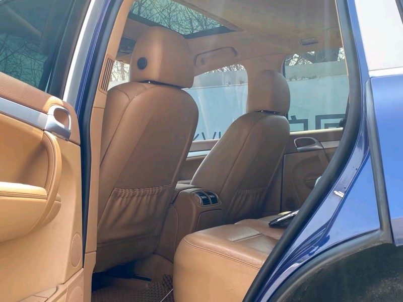 保定08年保时捷卡宴4