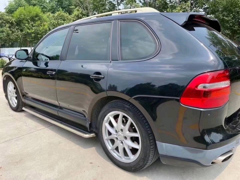 济南10年保时捷卡宴7