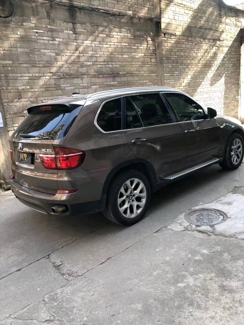 广州11年宝马X53