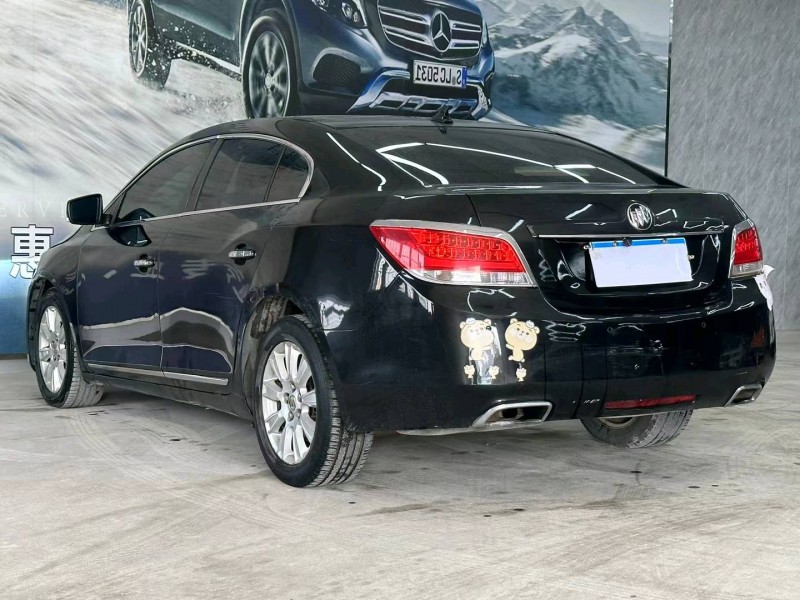 广州12年别克君越5