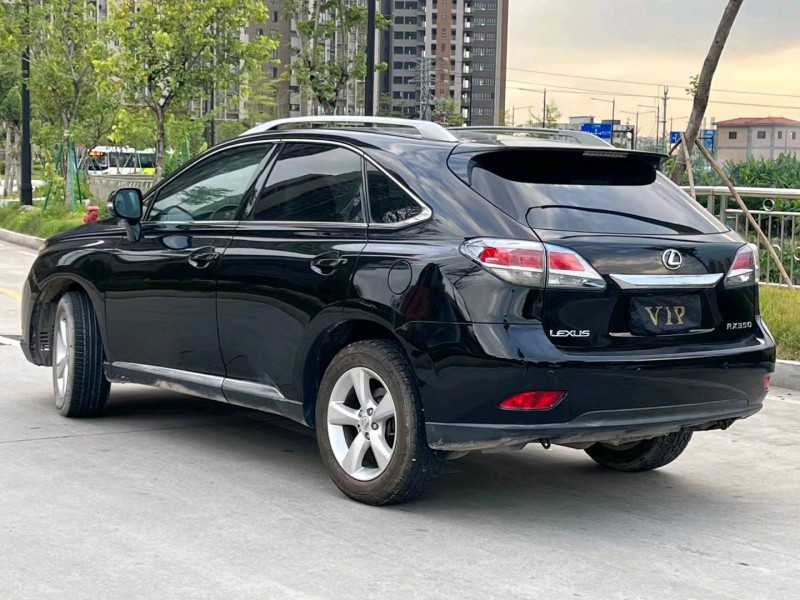 广州13年雷克萨斯RX8