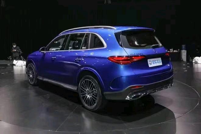 青岛16年奔驰GLC4