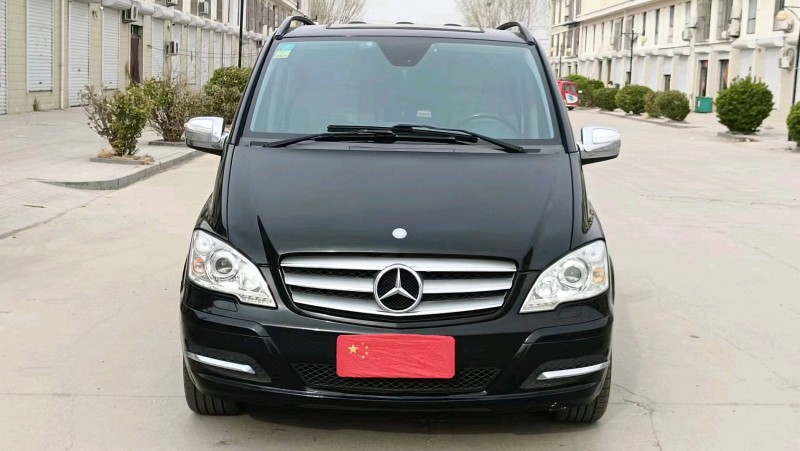 淄博15年奔驰唯雅诺1