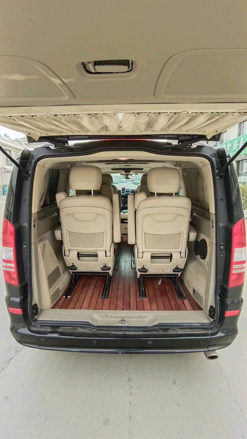 淄博15年奔驰唯雅诺5