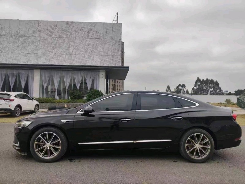 梧州19年别克君越2