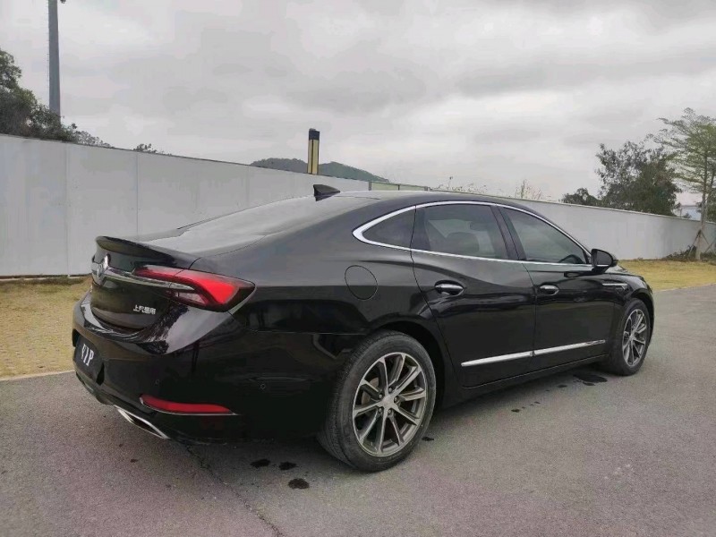 梧州19年别克君越9