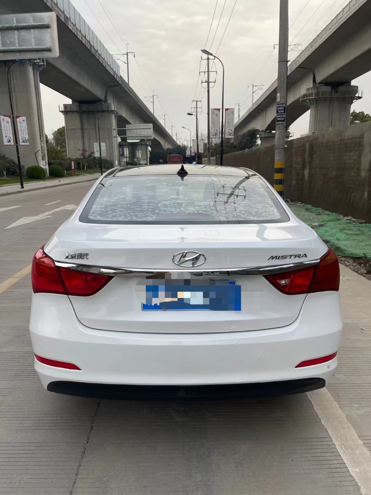 嘉兴17年现代名图3