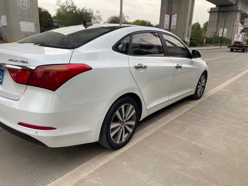 嘉兴17年现代名图6