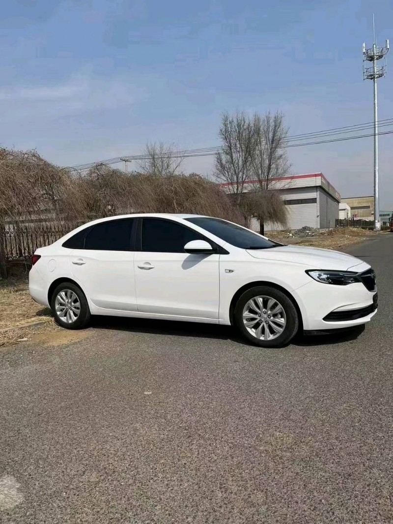 沈阳22年别克英朗2