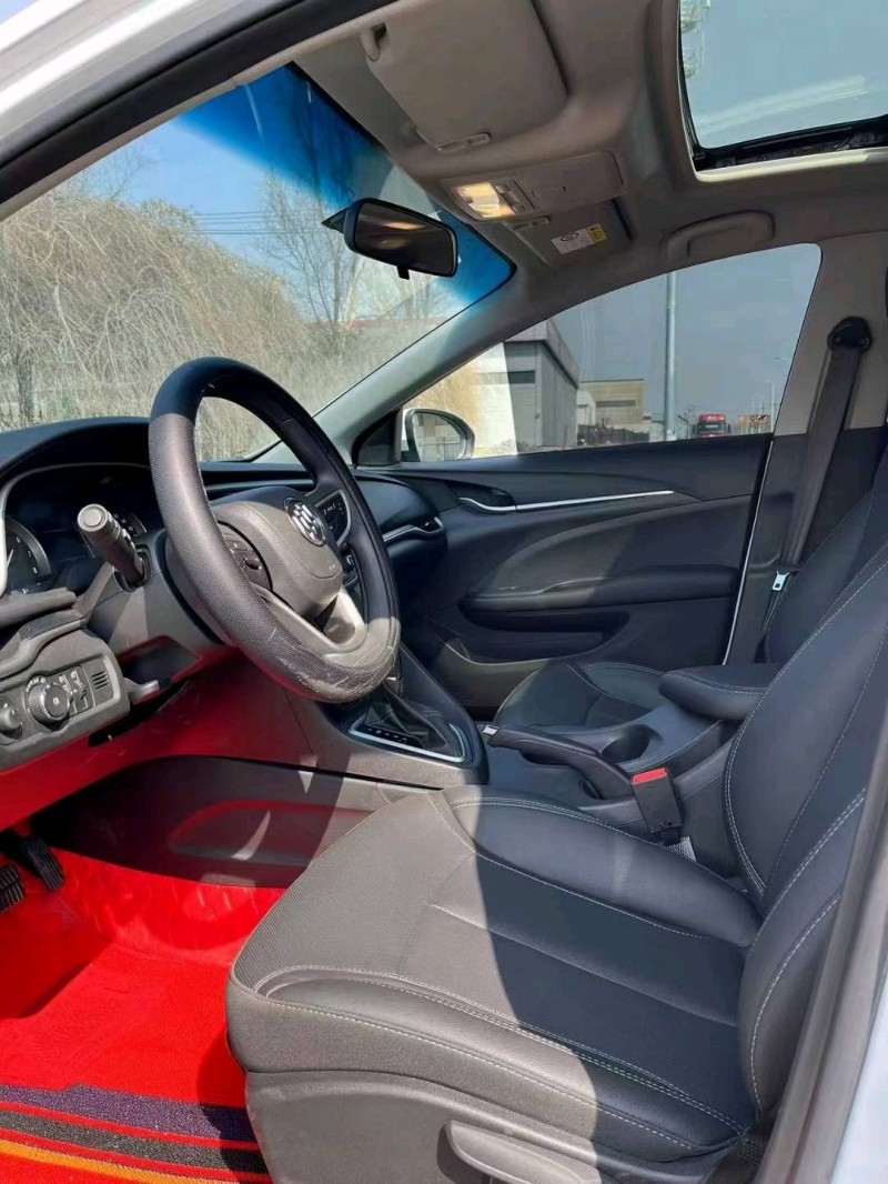 沈阳22年别克英朗7