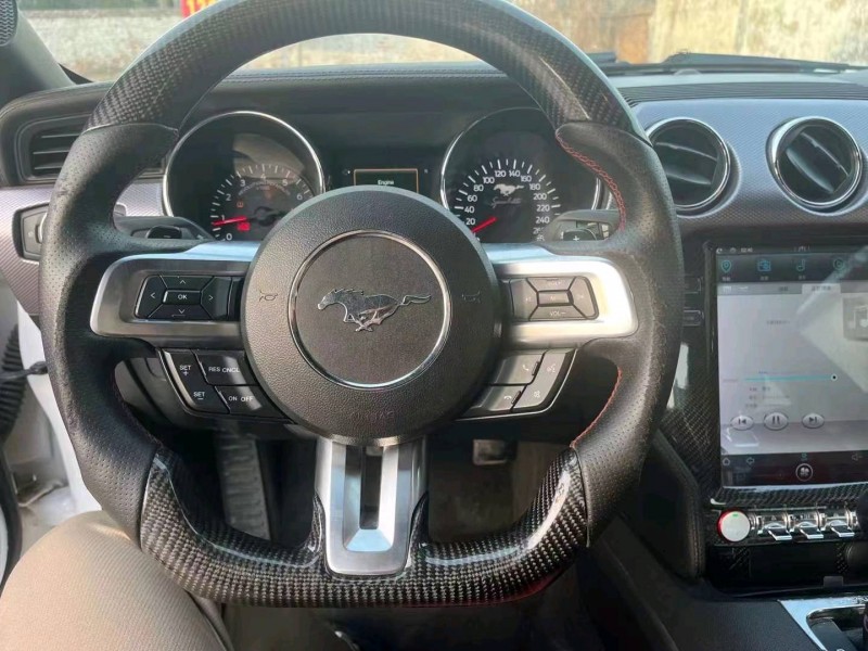 淄博17年福特野马3