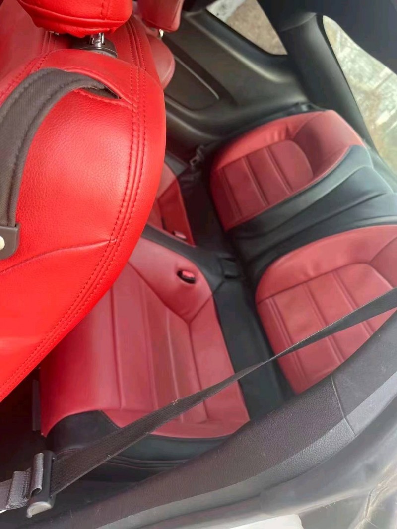 淄博17年福特野马7