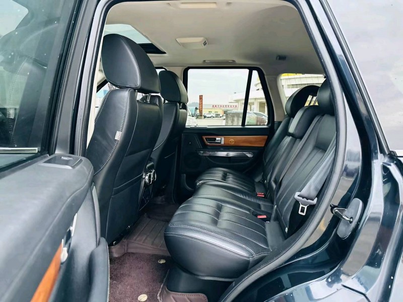 东莞15年路虎揽胜运动4