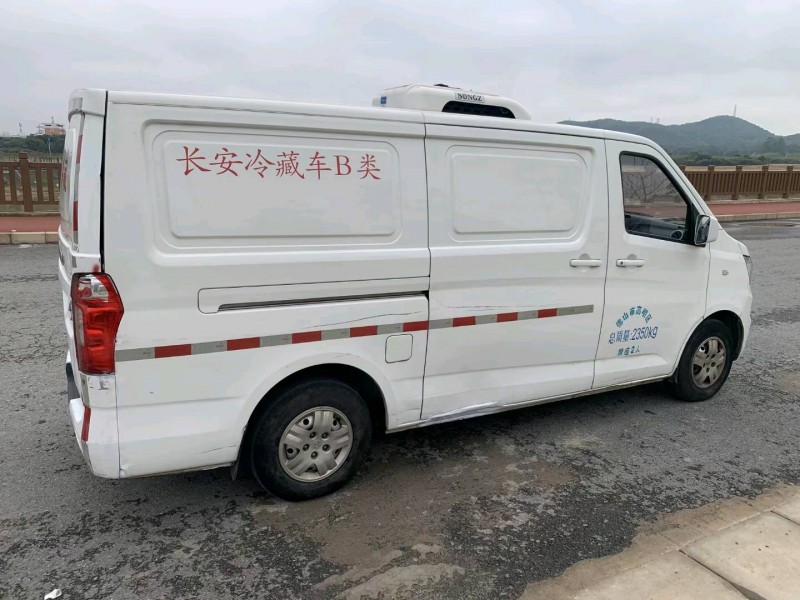 东莞19年长安汽车睿行4