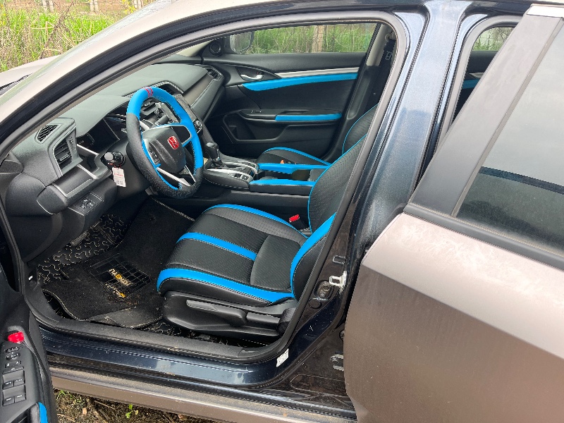 武汉18年本田思域7