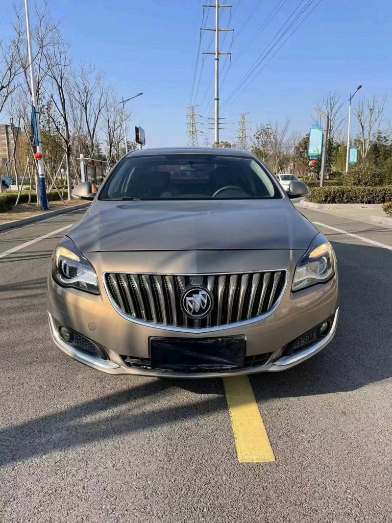 徐州16年别克君威1